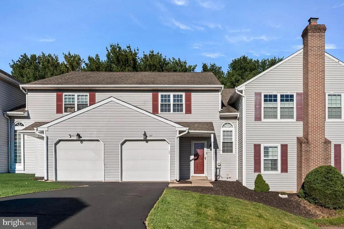 301 Essex Ct, Lansdale, PA 19446 - Image #1