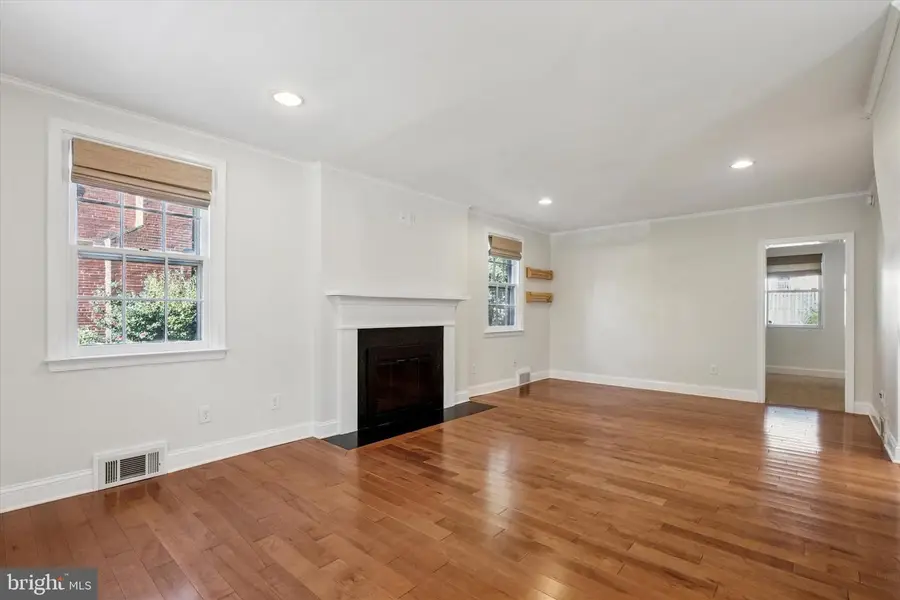 1427 Sussex Rd, Wynnewood, PA 19096 - Image #2