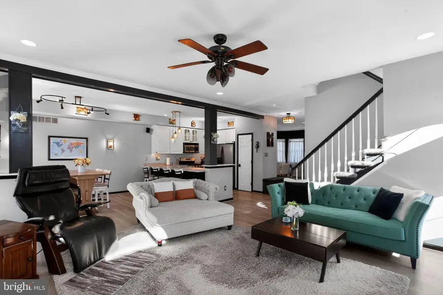 201 Victoria Ct, Ambler, PA 19002 - Image #2