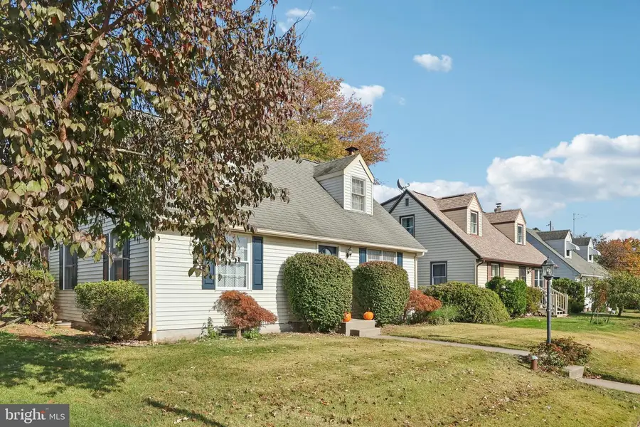 307 Perkiomen Ave, Lansdale, PA 19446 - Image #3