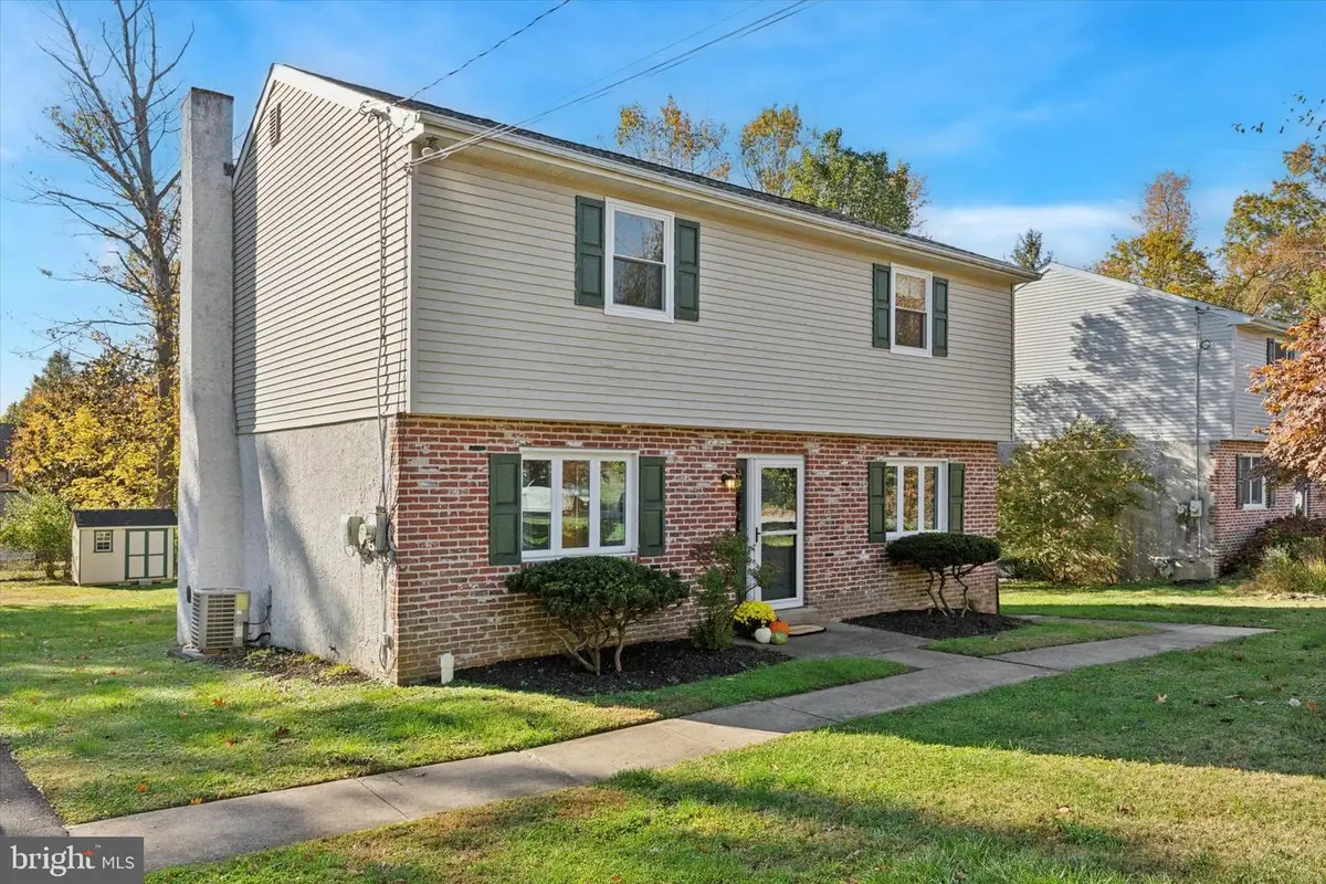 32 Jones Ave, Flourtown, PA 19031 - Image #1