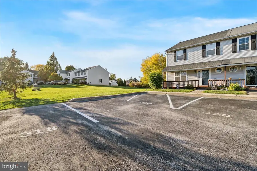 318 Manor Ln, King Of Prussia, PA 19406 - Image #2