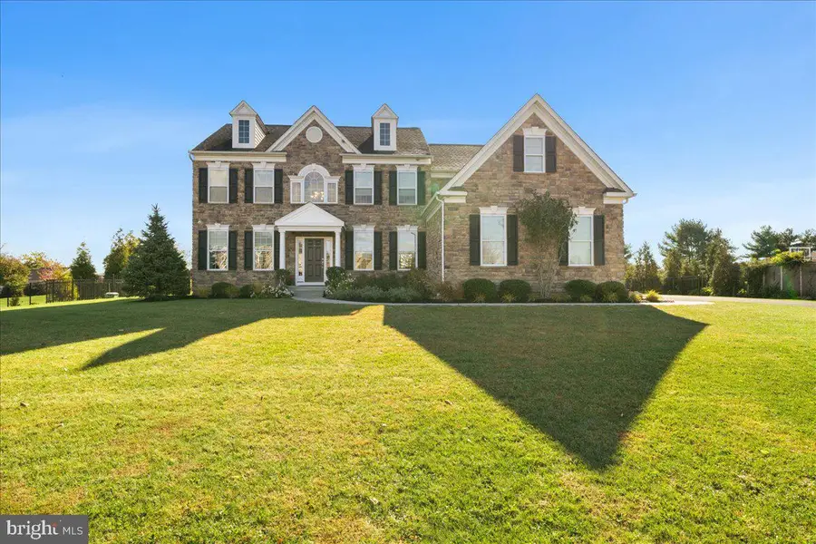 624 Crestwood Dr, Telford, PA 18969 - Image #3