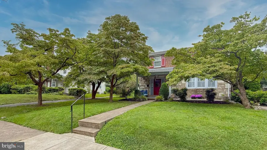 609 Boyer Rd, Cheltenham, PA 19012 - Image #2