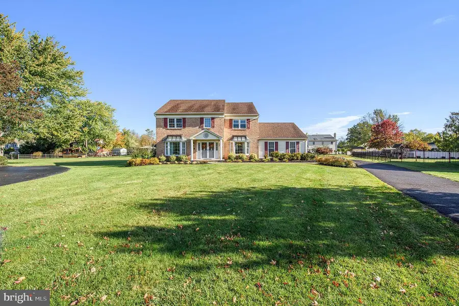 742 Tranquility Ln, Lansdale, PA 19446 - Image #2