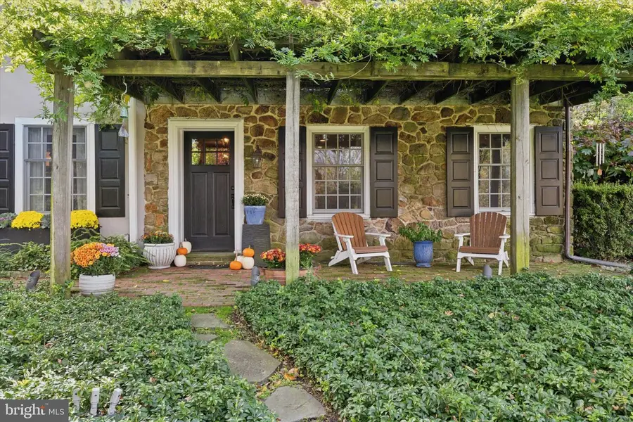 1532 Waverly Rd, Gladwyne, PA 19035 - Image #2