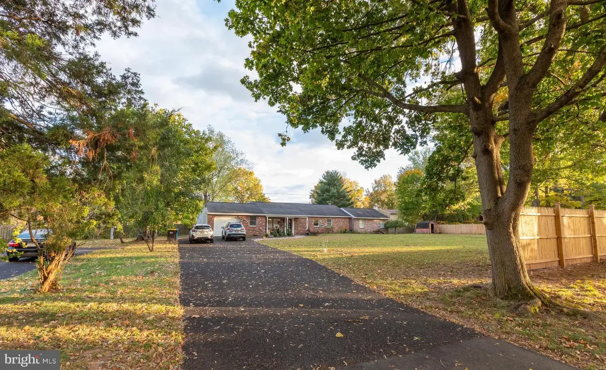 1315 Deer Run Rd, Hatfield, PA 19440 - Image #1