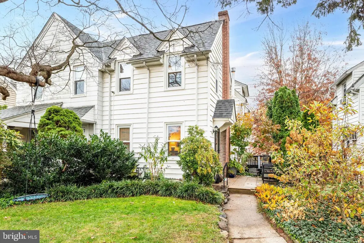 1460 Drayton Ln, Wynnewood, PA 19096 - Image #1