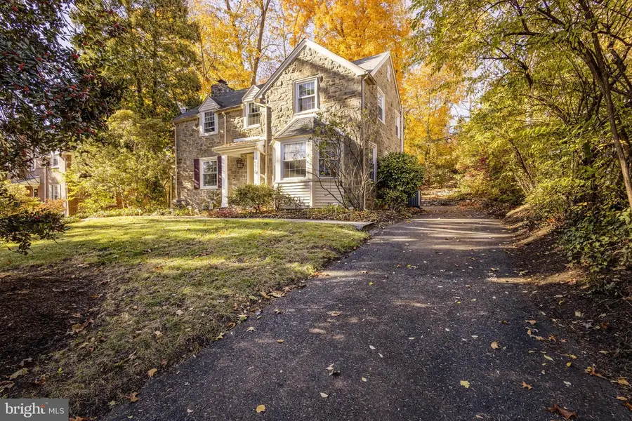 516 Beaver Rd, Glenside, PA 19038 - Image #2