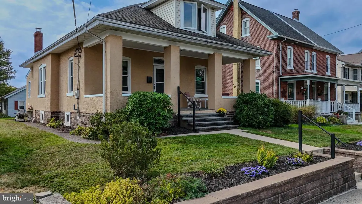 44 Adams Ave, Souderton, PA 18964 - Image #1