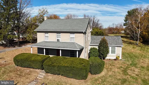 21 Big Rd, ZIEGLERVILLE, PA 19492