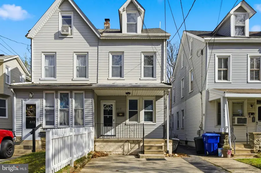 317 Beecher Ave, Cheltenham, PA 19012 - Image #2