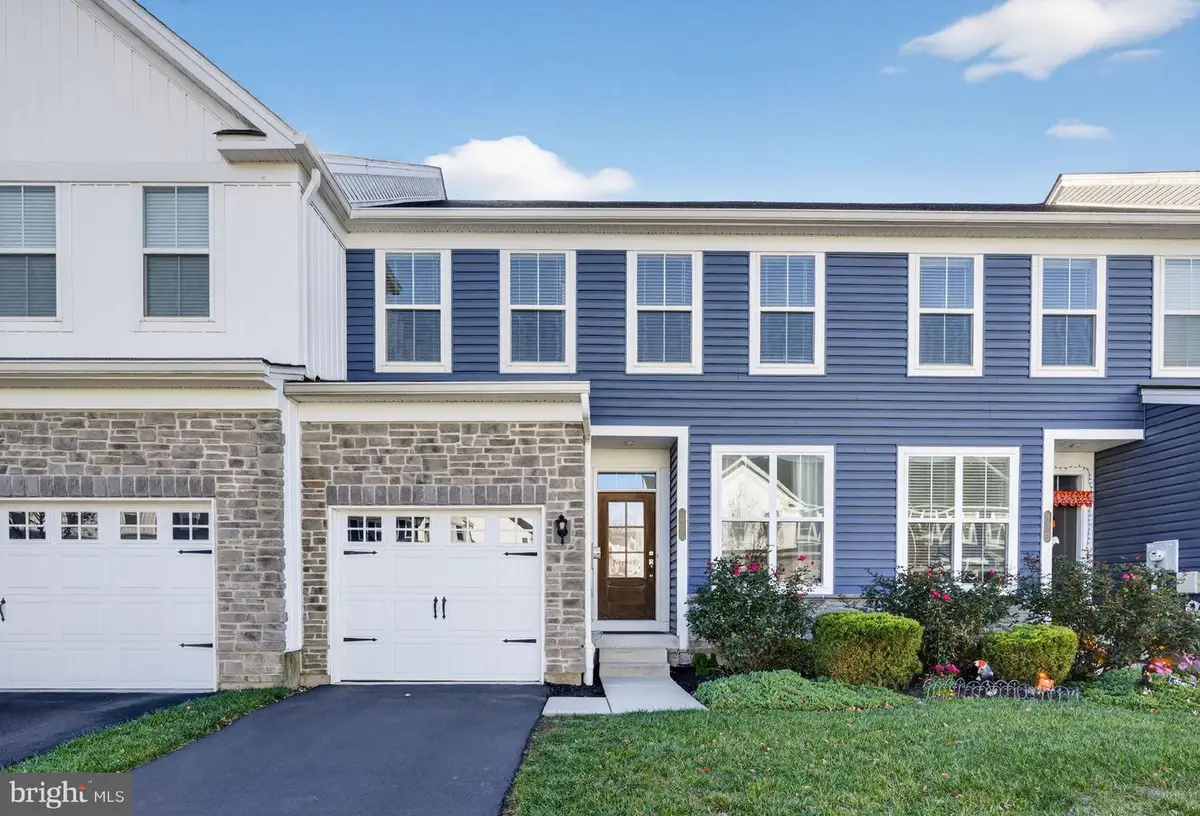 417 Wynstone Ct, Colmar, PA 18915 - Image #1