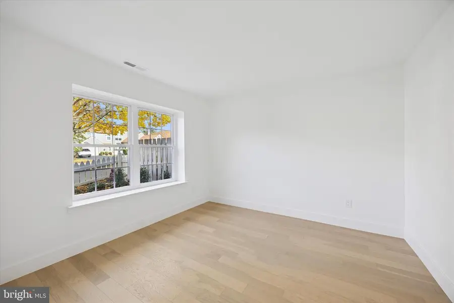 108 Orchard Ct, Blue Bell, PA 19422 - Image #2