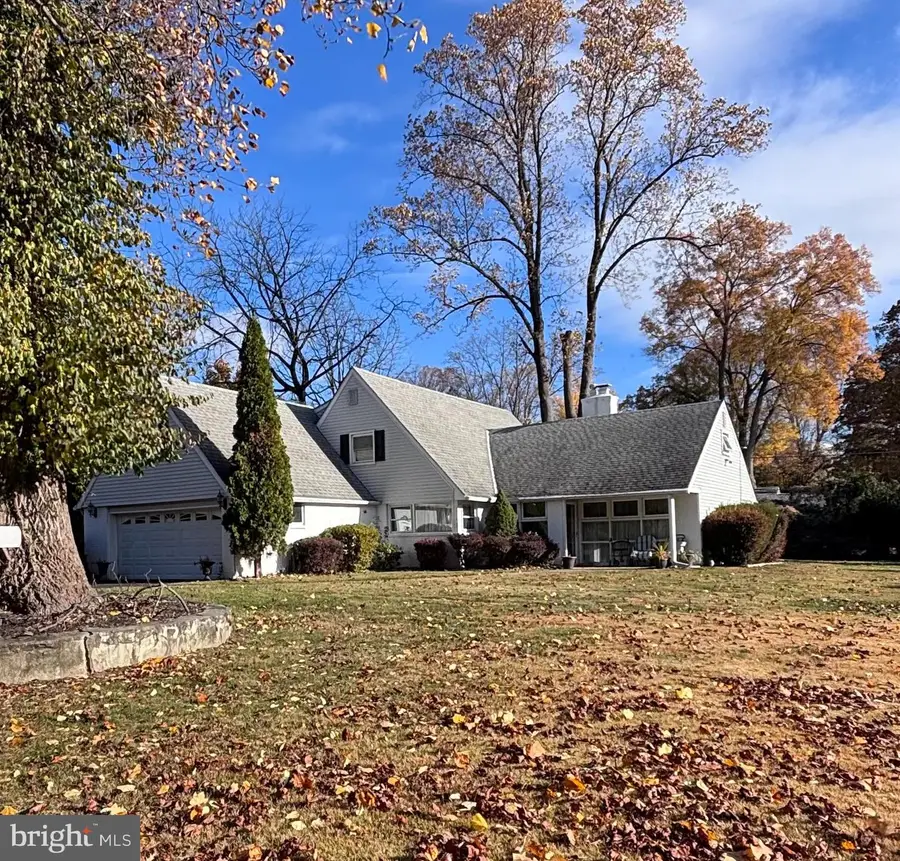 1125 Boxwood Rd, Jenkintown, PA 19046 - Image #2