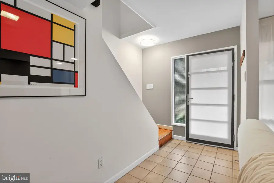 8705 Patton Rd, Glenside, PA 19038 - Image #3