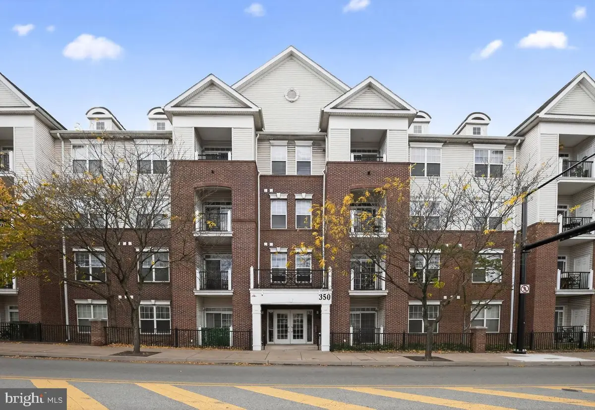 350 W Elm St #3207, Conshohocken, PA 19428 - Image #1