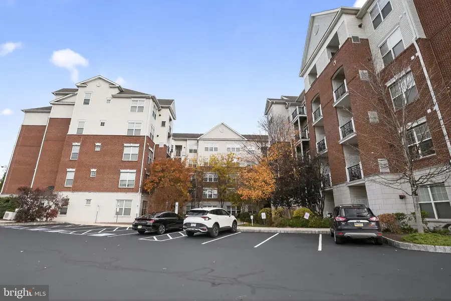 350 W Elm St #3207, Conshohocken, PA 19428 - Image #2