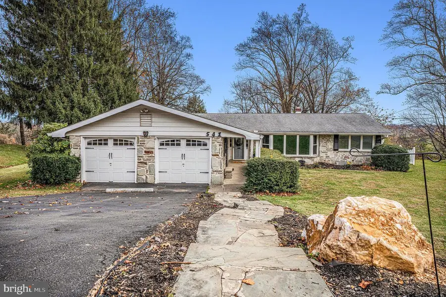 541 Cardinal Dr, Dresher, PA 19025 - Image #2