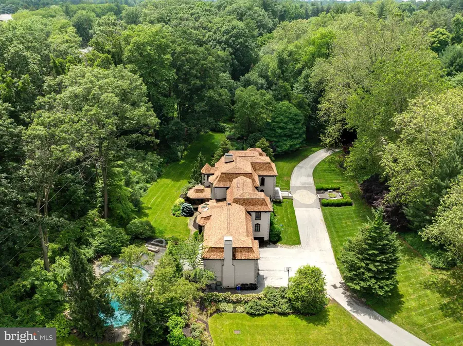 1075 Green Valley Rd, Bryn Mawr, PA 19010 - Image #2