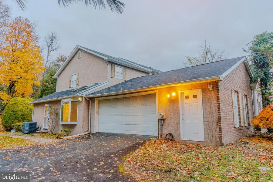 1536 Fulton Dr, Ambler, PA 19002 - Image #2