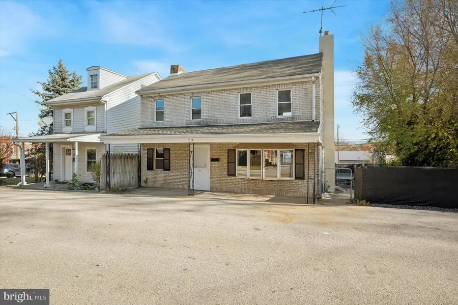 715 Bradley St, Bridgeport, PA 19405 - Image #2