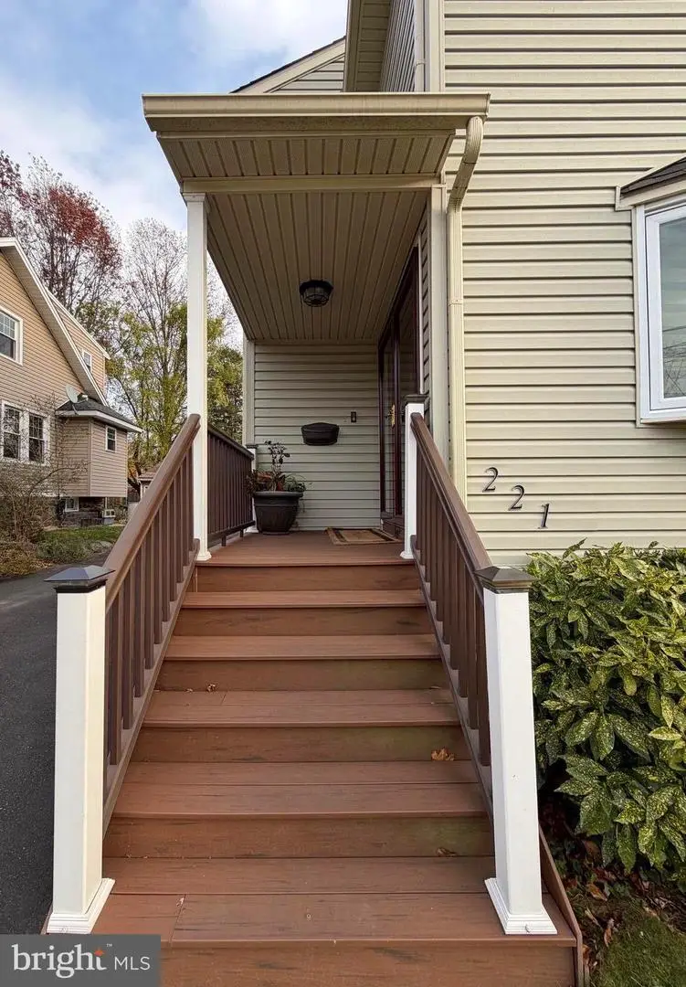 221 Central Ave, Glenside, PA 19038 - Image #2