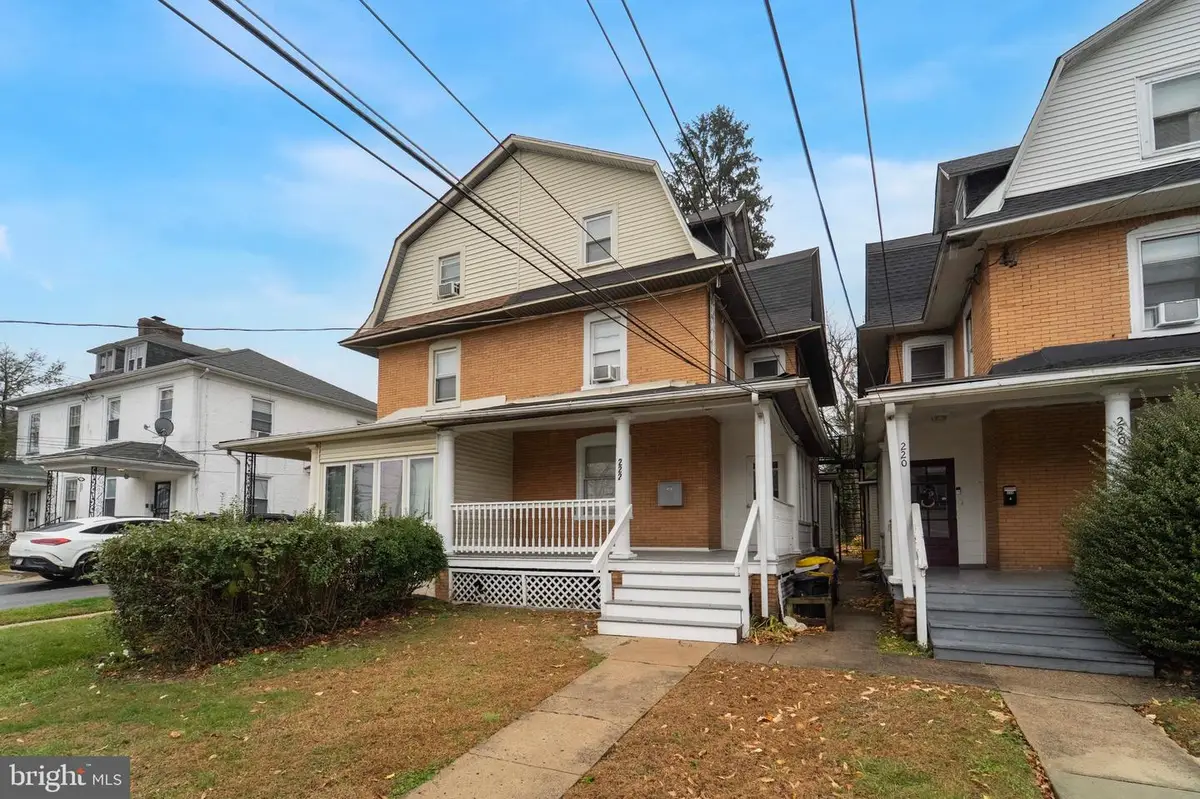 222 Lippincott Ave, Ardmore, PA 19003 - Image #1