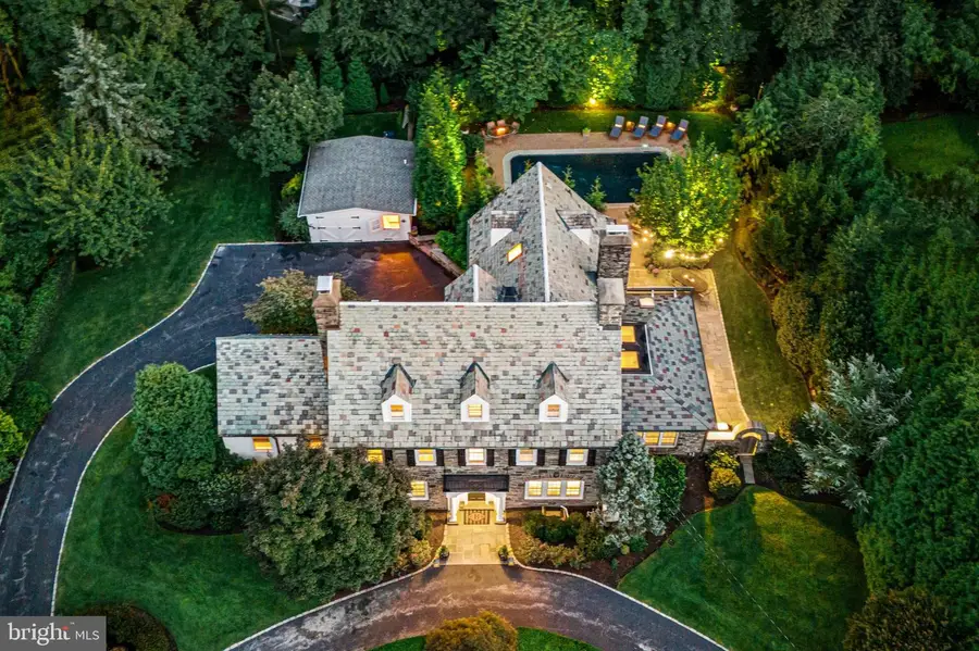 302 Brentford Rd, Haverford, PA 19041 - Image #2