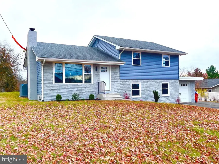 1370 Kauffman Rd, Pottstown, PA 19464 - Image #2