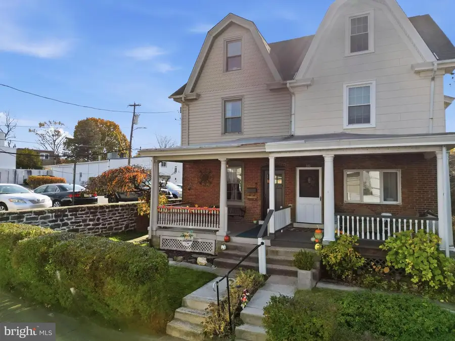 524 Greenwood Ave, Jenkintown, PA 19046 - Image #2