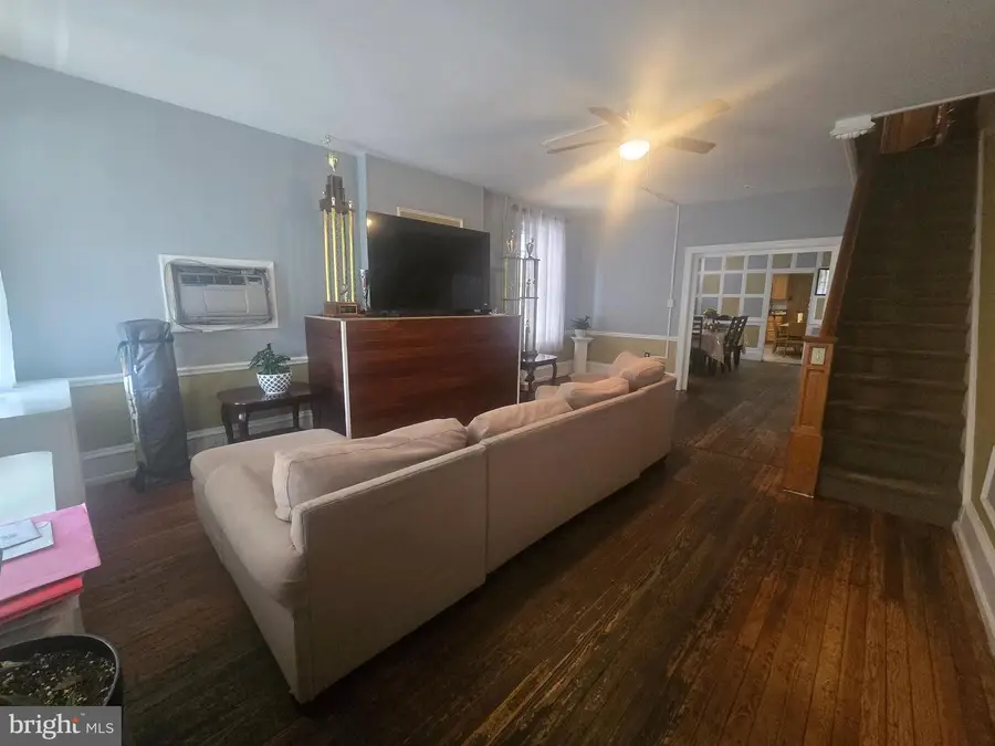 931 W Marshall St, Norristown, PA 19401 - Image #3