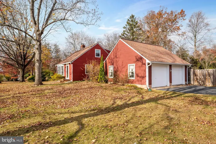 409 S 5th St, North Wales, PA 19454 - Image #3