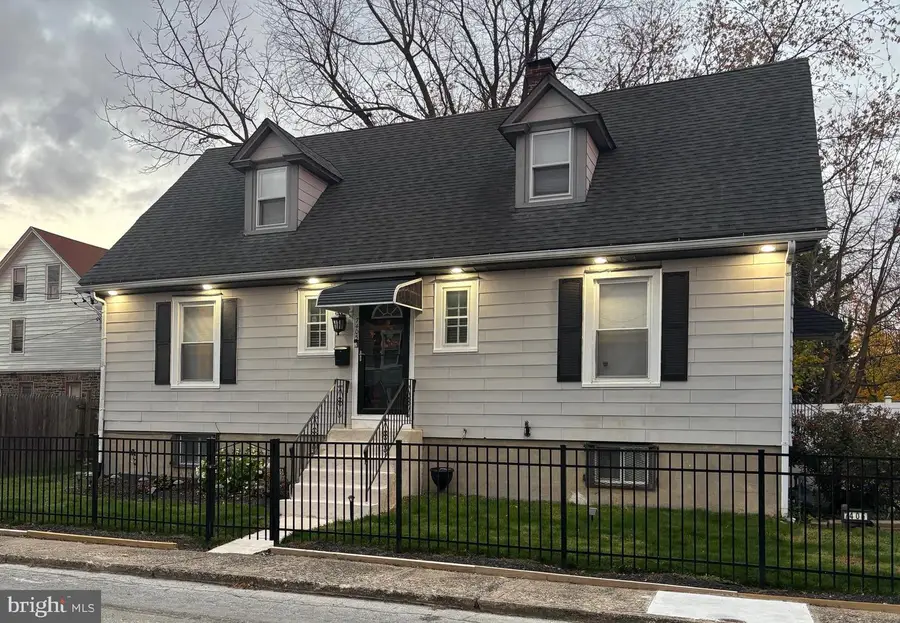 7405 Cedar Ln, Elkins Park, PA 19027 - Image #2