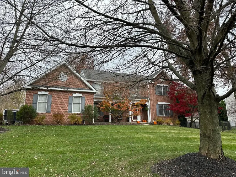 141 Wentworth Dr, Lansdale, PA 19446 - Image #2