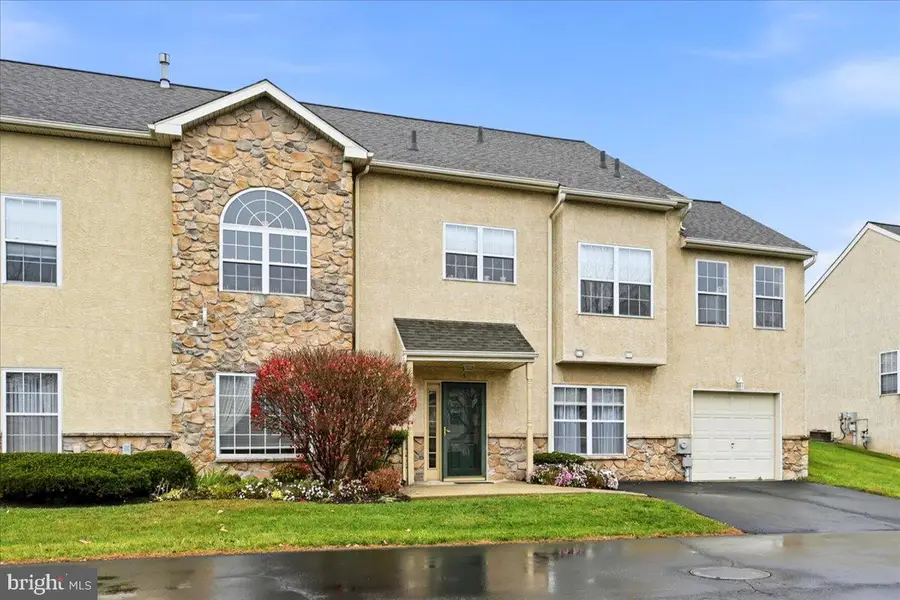 5 Patterson Ave, East Norriton, PA 19401 - Image #2