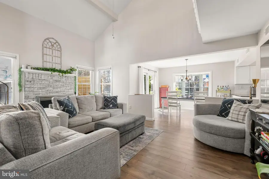 23 Orchard Cir, Telford, PA 18969 - Image #2