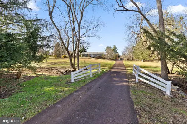 2563 Shelly Rd, HARLEYSVILLE, PA 19438