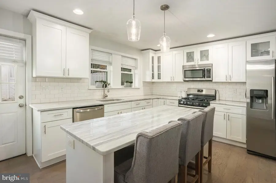 314 Grove St, Bridgeport, PA 19405 - Image #2