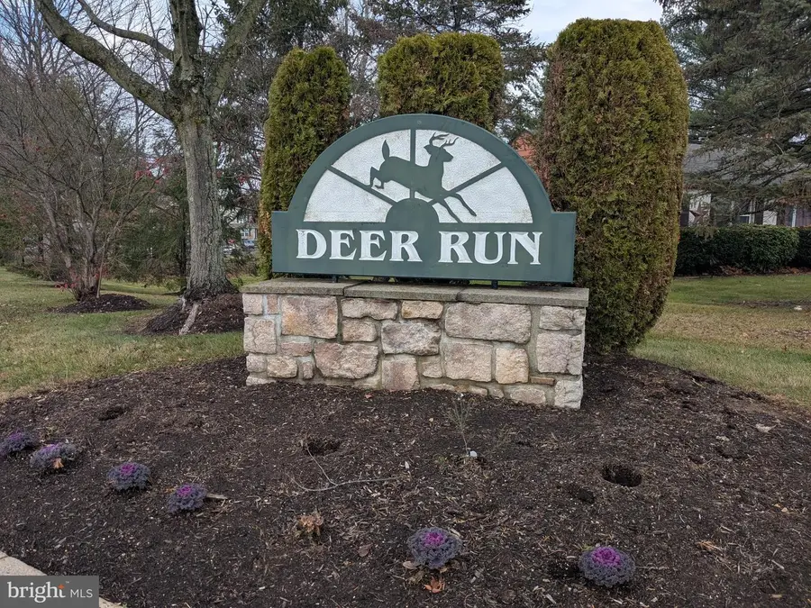 180 Deer Run Ct, Royersford, PA 19468 - Image #2