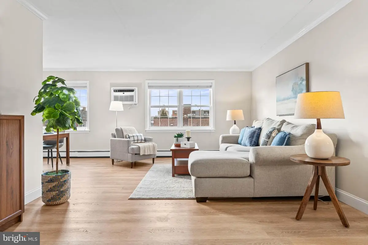 222 E Montgomery Ave #304, Ardmore, PA 19003 - Image #1