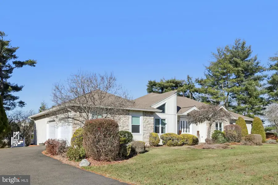 1 Daisy Ln, Ambler, PA 19002 - Image #2