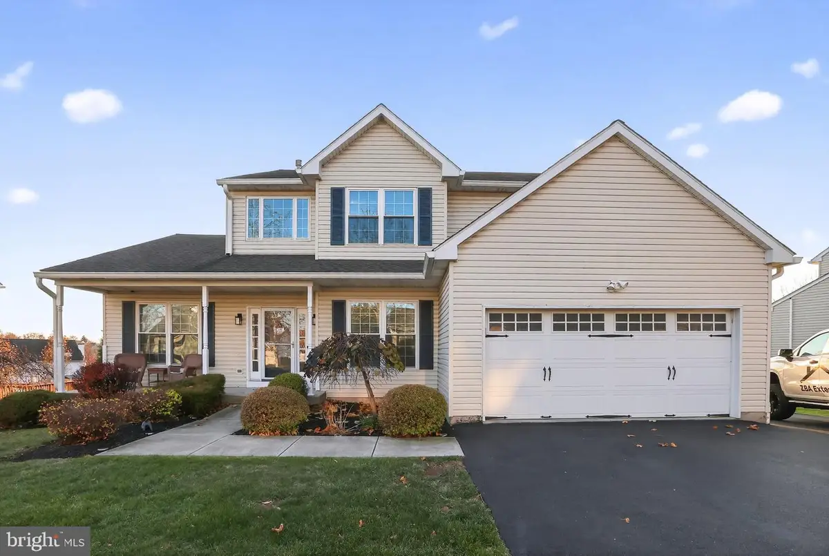 81 Pebble Beach Ln, Pottstown, PA 19464 - Image #1