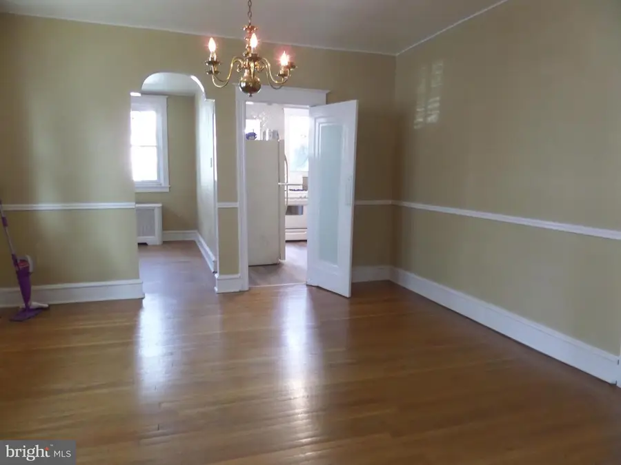 627 Arbor Rd, Cheltenham, PA 19012 - Image #3