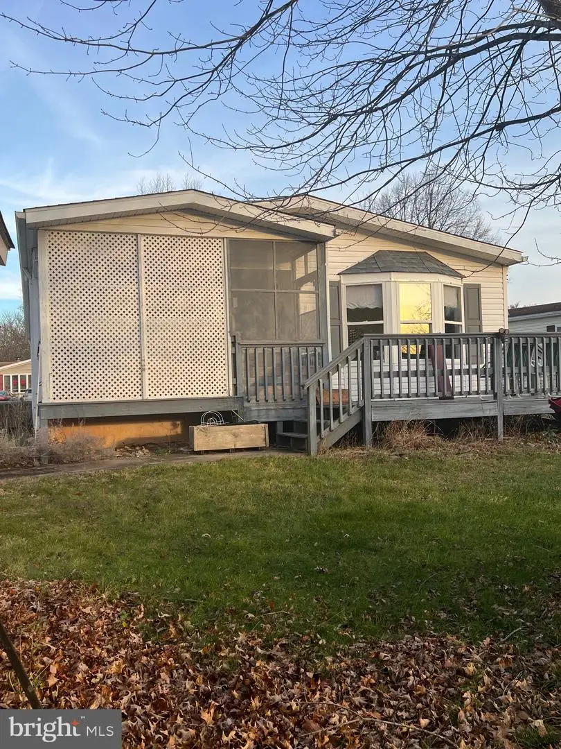 764 Aspen Cir, Red Hill, PA 18076 - Image #2