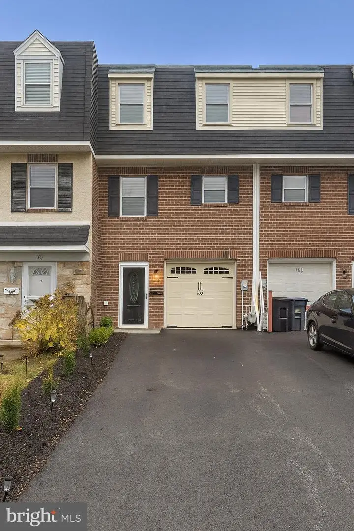 133 Sutcliffe Ln, Conshohocken, PA 19428 - Image #1