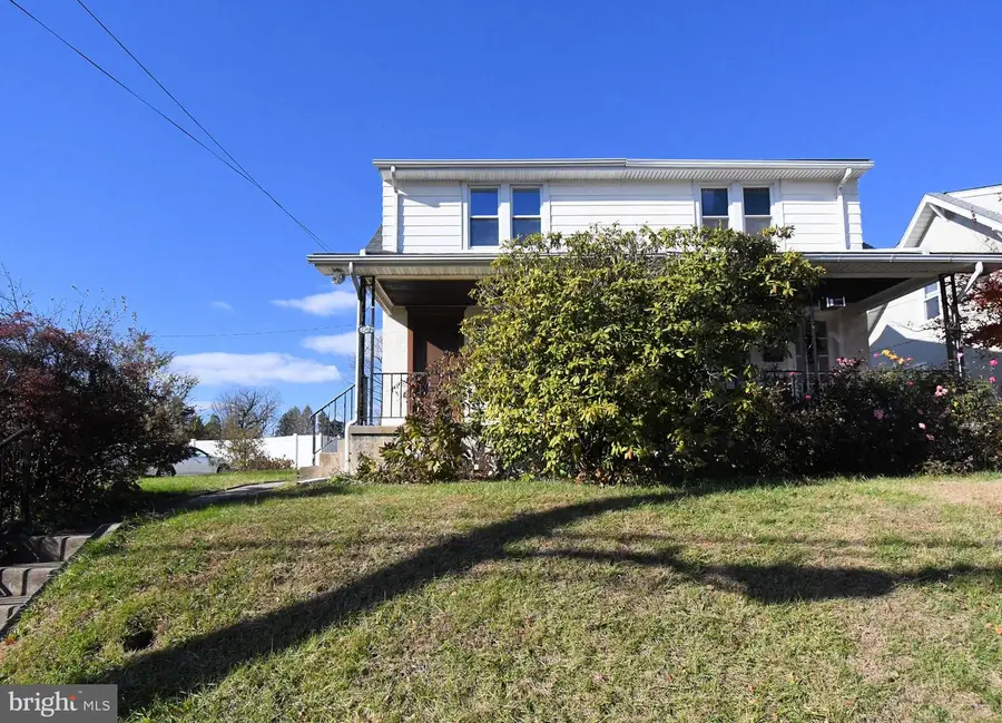 621 N Forrest, Norristown, PA 19403 - Image #3