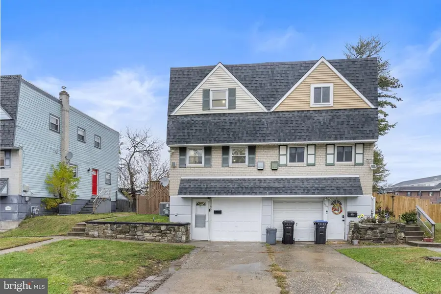 627 Natalie Ln, Norristown, PA 19401 - Image #3