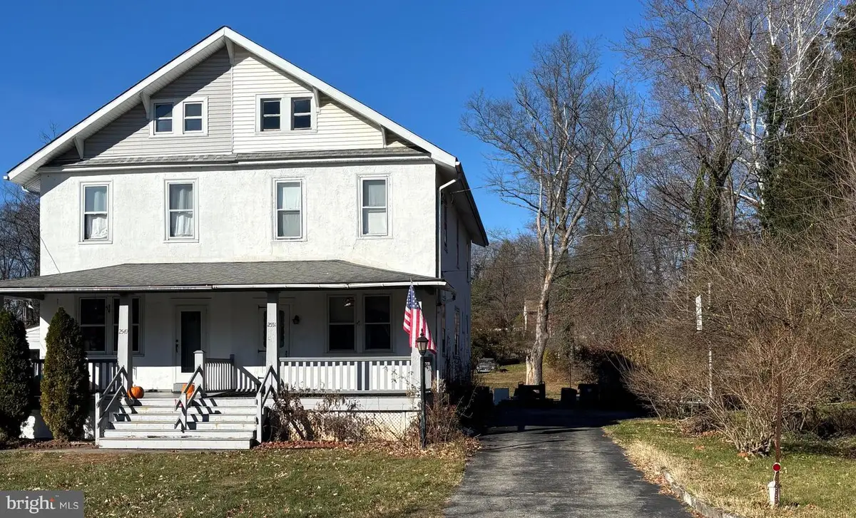 2551 Hillcrest Ave #, Norristown, PA 19401 - Image #1