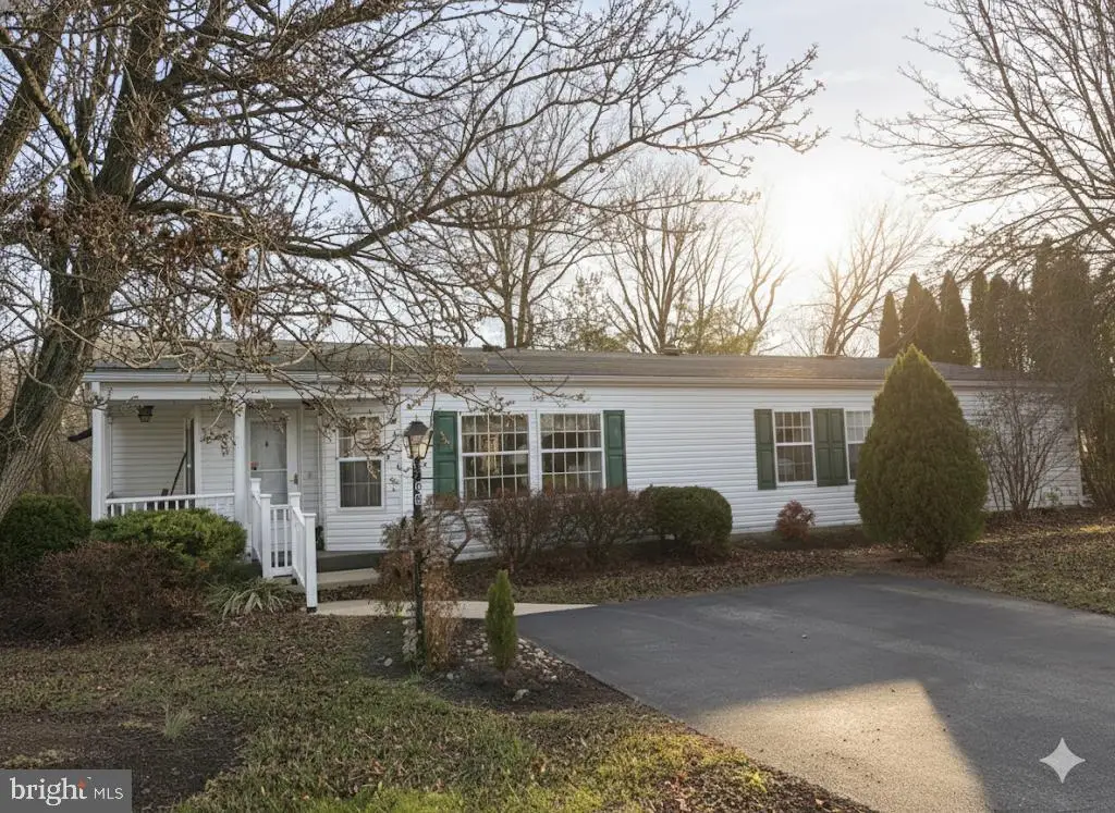 30 Greenbriar Ct, Harleysville, PA 19438 - Image #1